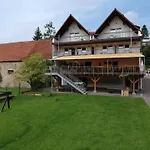 Zum Kaiserwirt Гостевой дом Heppenheim (Bergstrasse)
