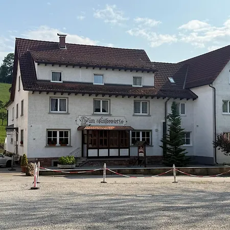 Zum Kaiserwirt بيت ضيافة